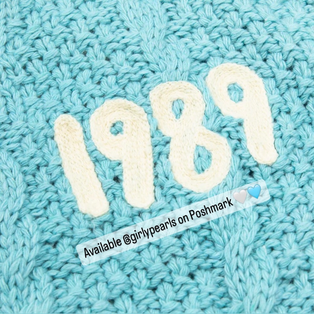 1989 Cardigan (Taylor’s Version) Offical Taylor Swift Merch / Cardigan NEW - Picture 7 of 17